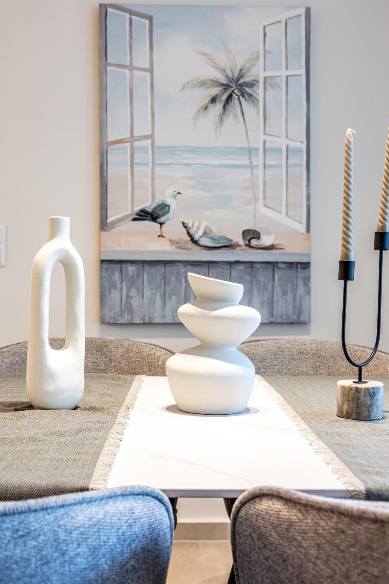Spacious Downtown Two Bedroom With Private Parking Appartement Héraklion
