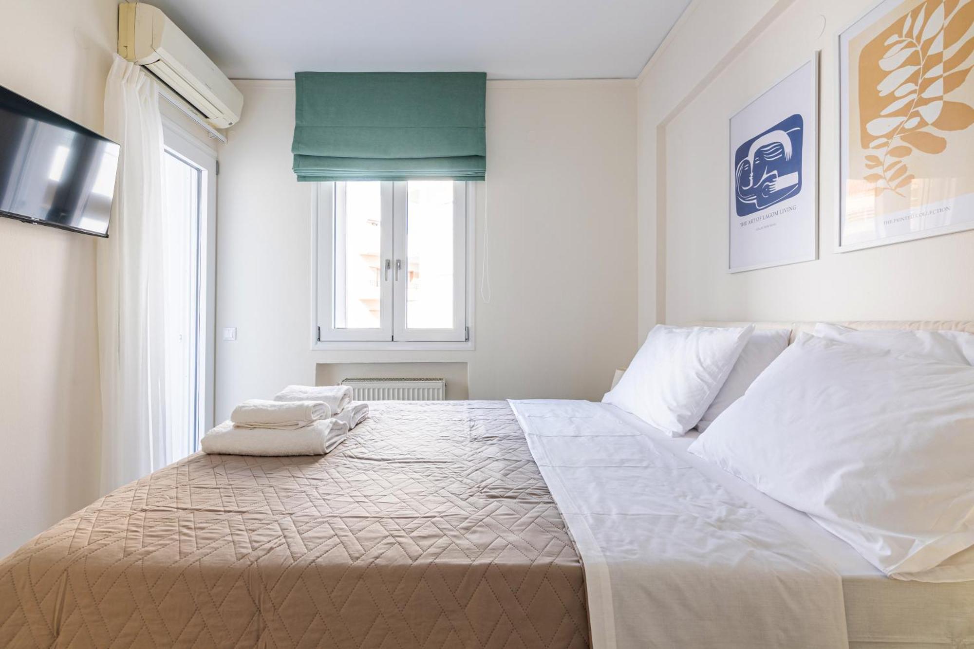Spacious Downtown Two Bedroom With Private Parking Heraklion (Crete)